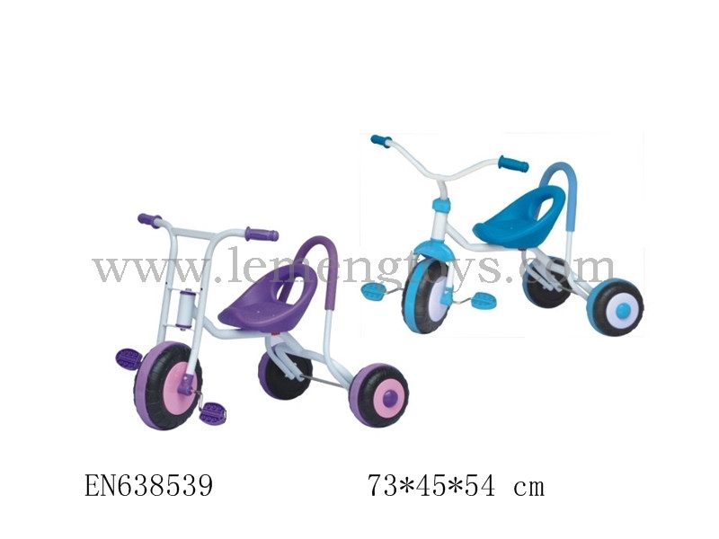 EN638539
Tricycles