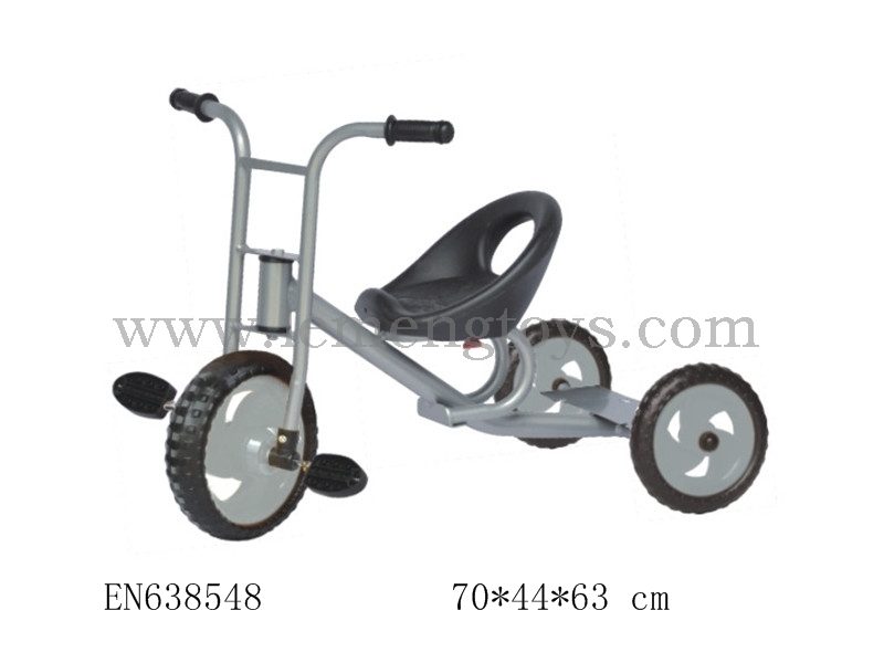 EN638548
Tricycles