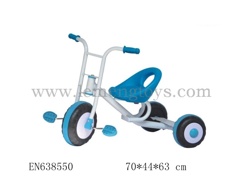 EN638550
Tricycles