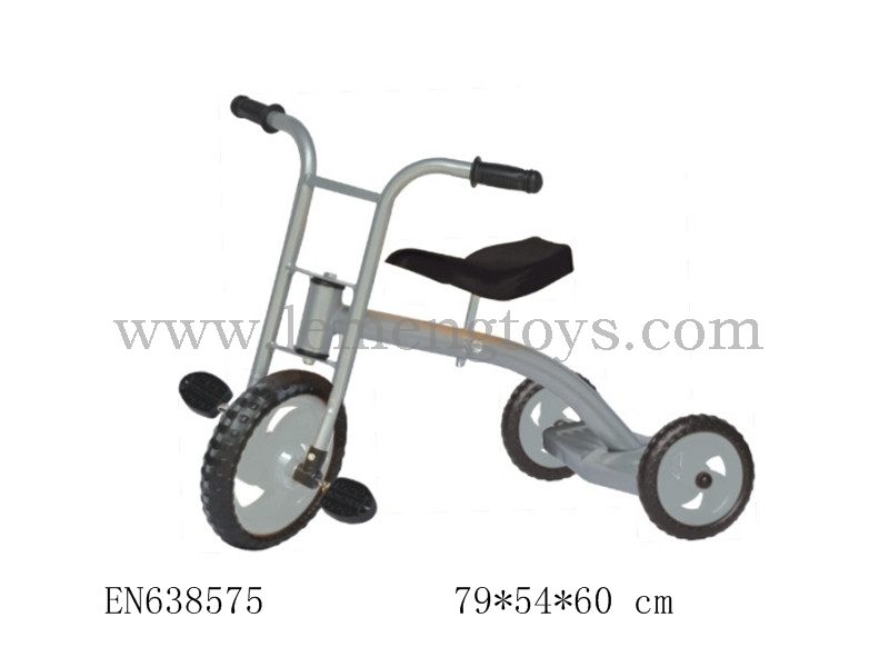 EN638575
Tricycles