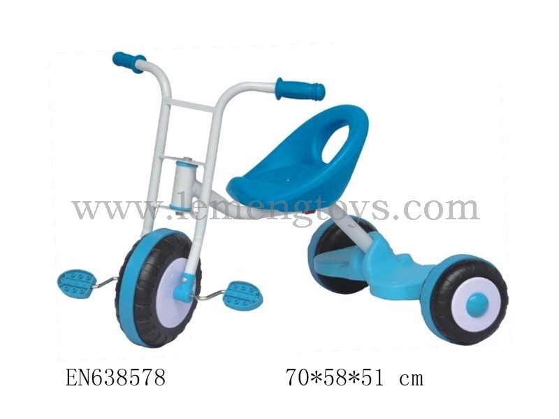 EN638578
Tricycles
